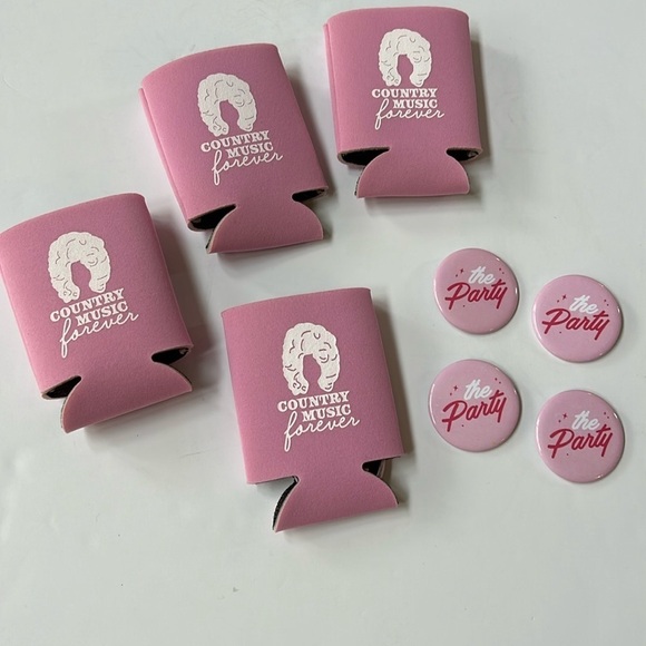 Dolly Parton Pink Can Koozies and Buttons(set of 4) - Picture 1 of 4